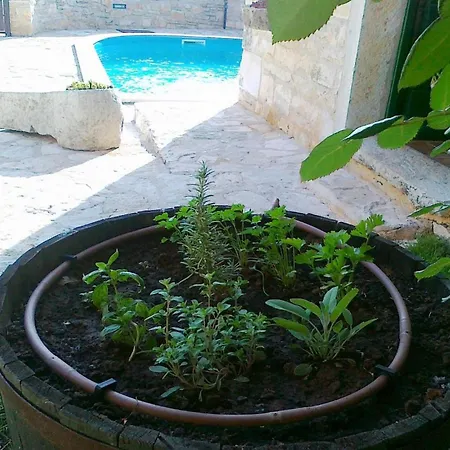 Holiday home Bassi *