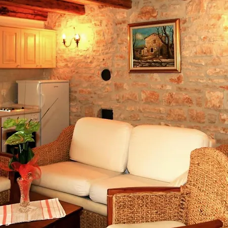 Bassi Hébergement de vacances